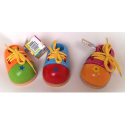 Jeu éducatif en bois : J'apprends à lacer mes chaussures - chaussure à lacer en bois